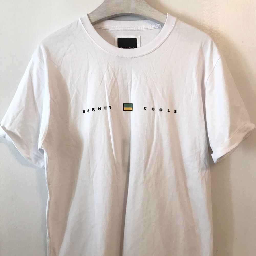 Barney Cools T-Shirt Size Small Nwt White Street Wear Skate Surf Logo Minimalist — image 8 of 8